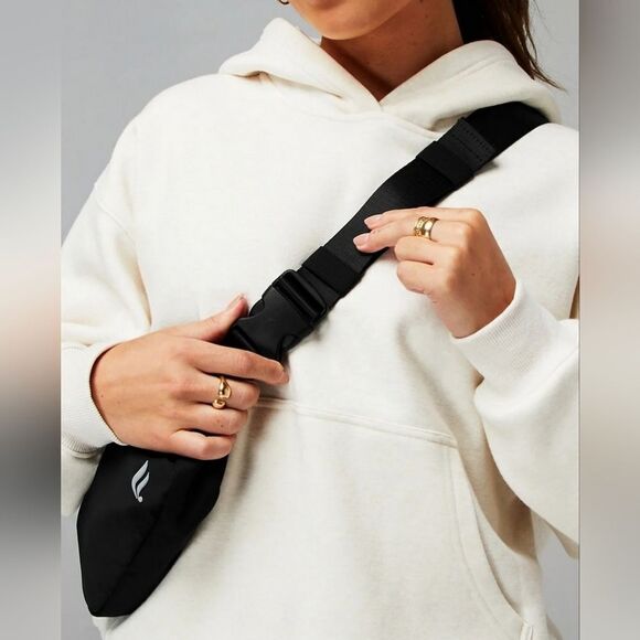 Fabletics Belt bag OneSize in black NWT in packaging - Picture 5 of 10